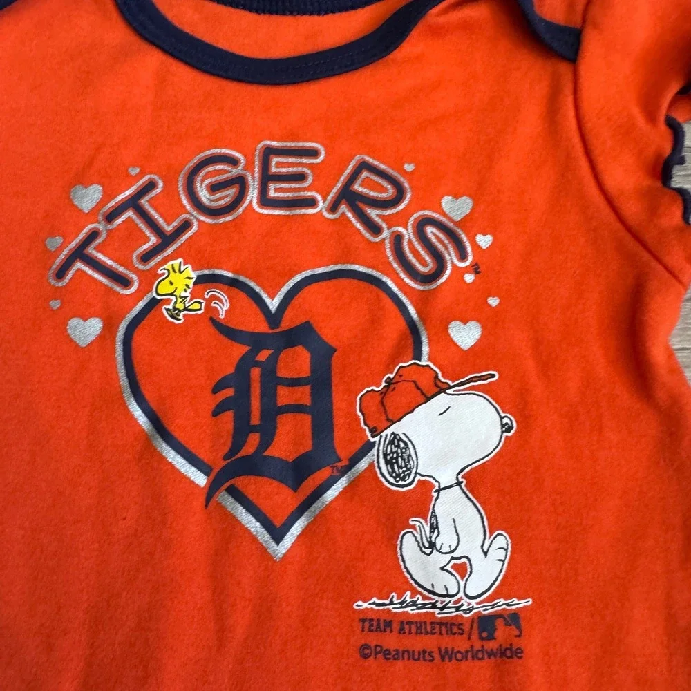 Team Athletics vibrant orange